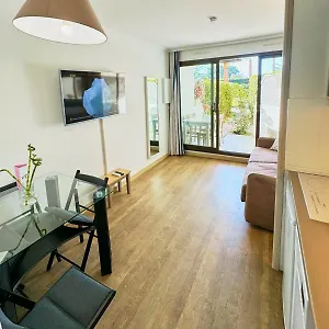Appartement Apparemment Borde De Mer Résidence L'ange Gardien, Villefranche-sur-Mer